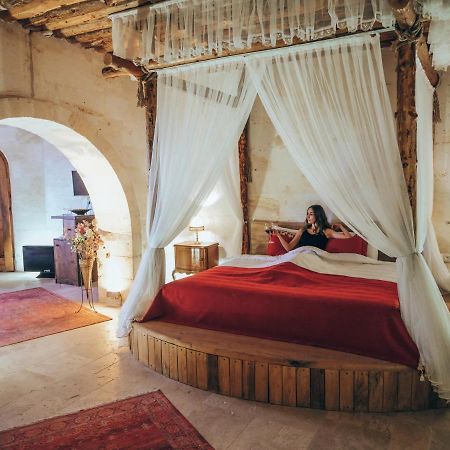 Kalsedon Cave Suites Nevşehir Bagian luar foto