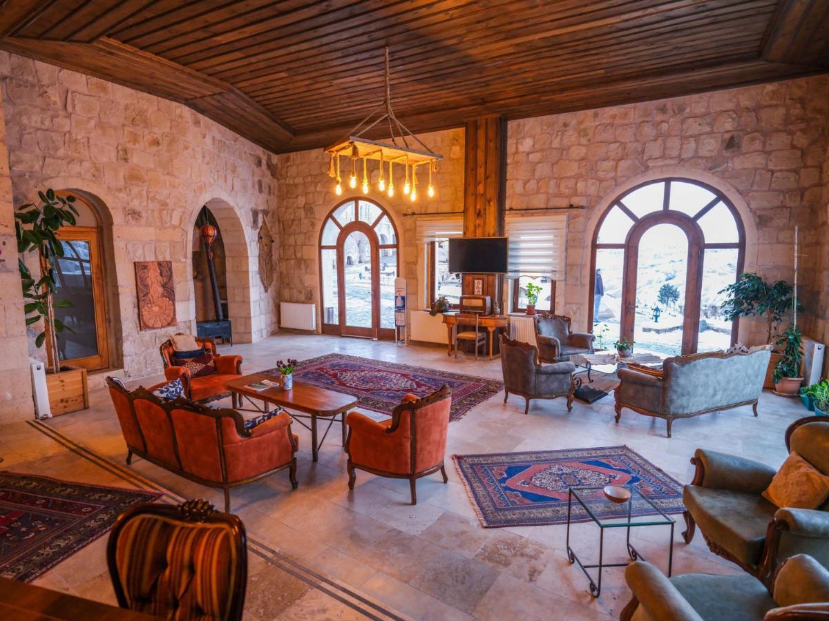 Kalsedon Cave Suites Nevşehir Bagian luar foto