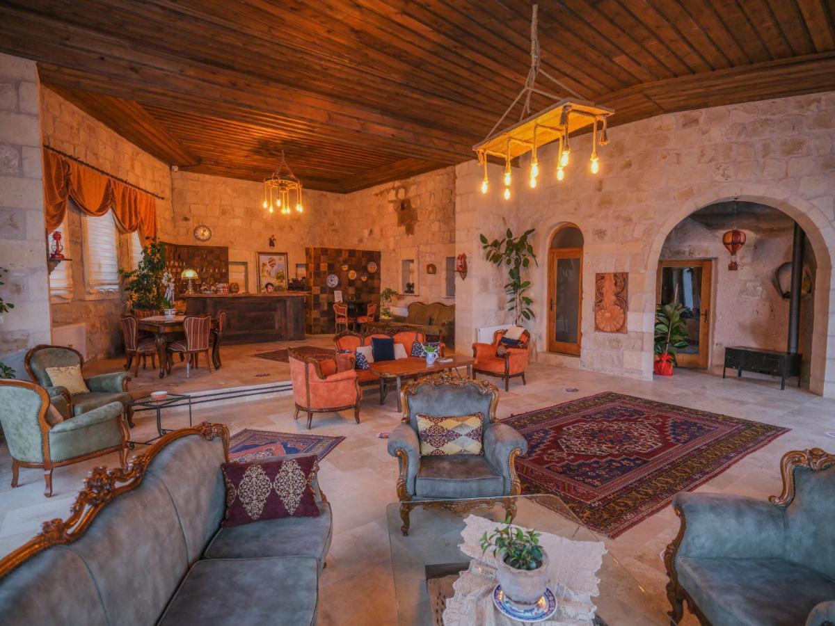 Kalsedon Cave Suites Nevşehir Bagian luar foto