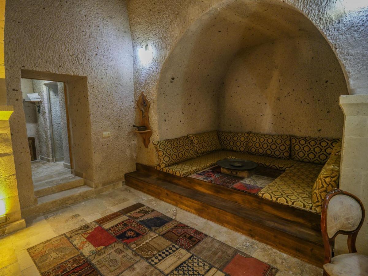 Kalsedon Cave Suites Nevşehir Bagian luar foto