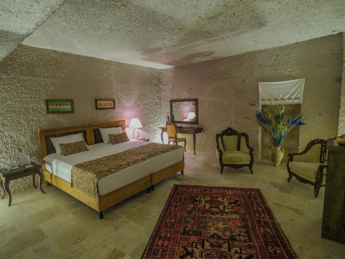 Kalsedon Cave Suites Nevşehir Bagian luar foto