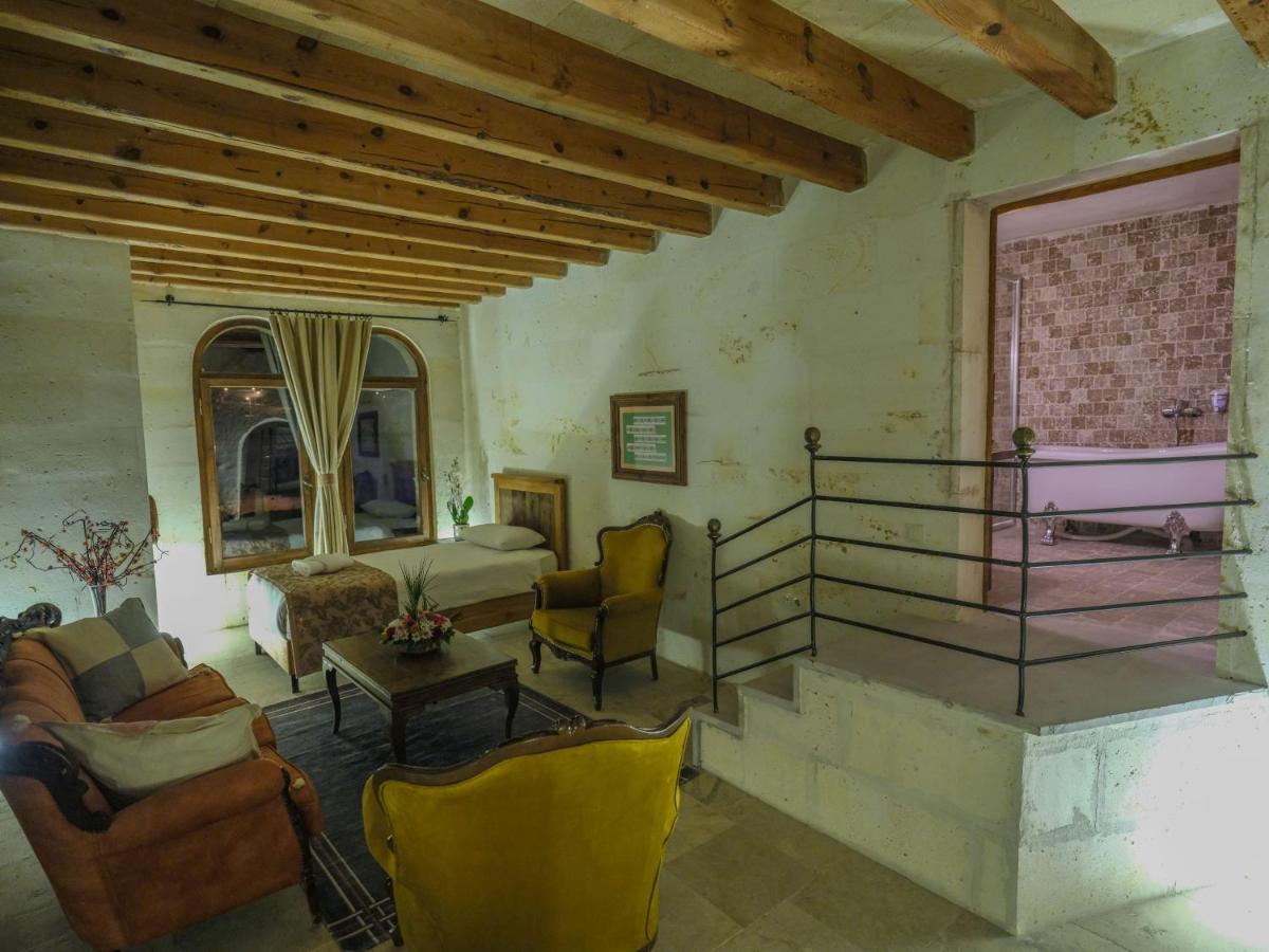 Kalsedon Cave Suites Nevşehir Bagian luar foto